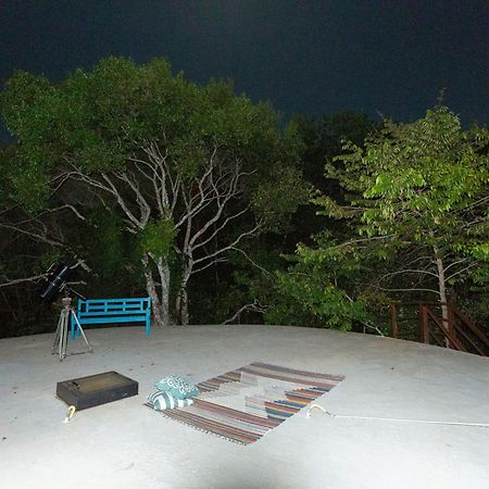 Floresta Encantada Telescopio,Fogueira, Riacho Chapada dos Guimarães Exterior foto